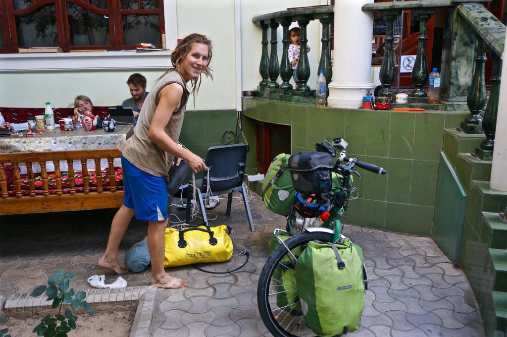 Green House Hostel Duszanbe Zewnętrze zdjęcie