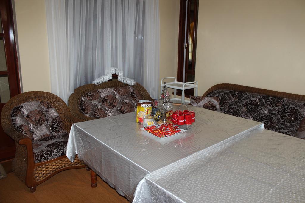 Green House Hostel Duszanbe Zewnętrze zdjęcie