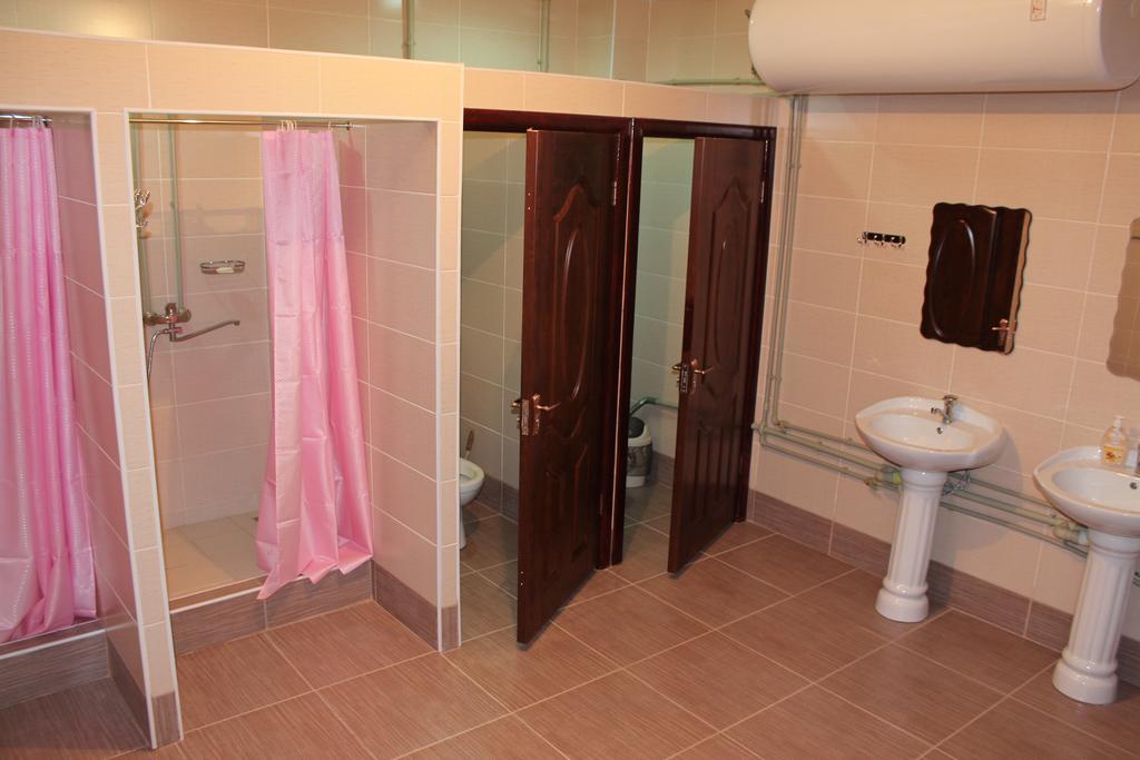 Green House Hostel Duszanbe Zewnętrze zdjęcie